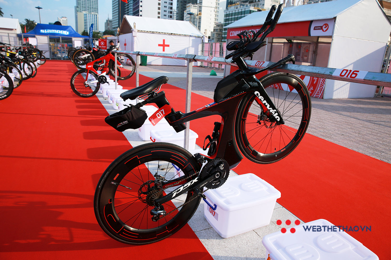 Ngắm dàn xe tiền tỷ của vận động viên dự Challenge Vietnam 2019 Ngắm dàn xe tiền tỷ của vận động viên dự Challenge Vietnam 2019